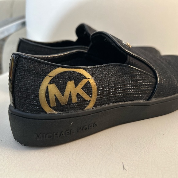 MONOGRAM MICHAEL KORS KEATON SLIP-ON SNEAKERS…SIZE 3 - Picture 3 of 7